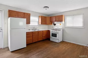 640 Central Pkwy, Saint Louis, MO 63031 - Photo 11