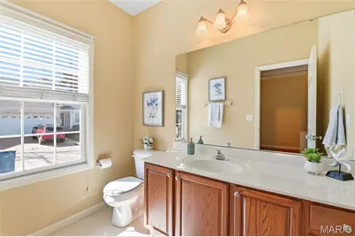 105 Worthington Circle #34, Saint Louis, MO 63128 - Photo 11