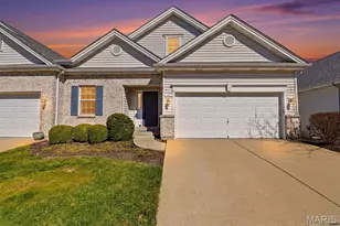 105 Worthington Cir, Saint Louis, MO 63128 - Photo 1