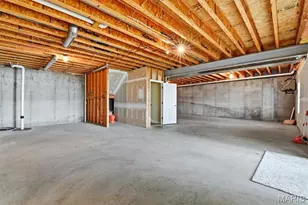 105 Worthington Cir, Saint Louis, MO 63128 - Photo 31