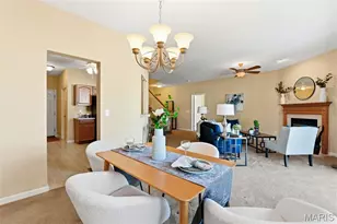 105 Worthington Cir, Saint Louis, MO 63128 - Photo 9