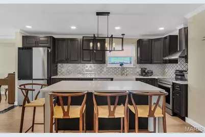 4108 Park Hill Court, Mehlville, MO 63125 - Photo 9