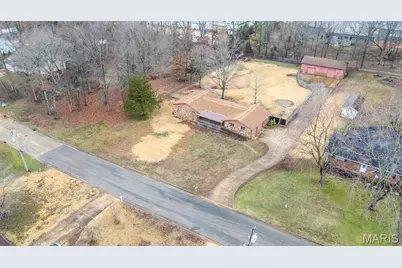 2305 Lee St, Poplar Bluff, MO 63901 - Photo 3