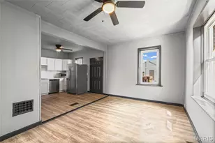 4447 Gannett, Saint Louis, MO 63116 - Photo 5