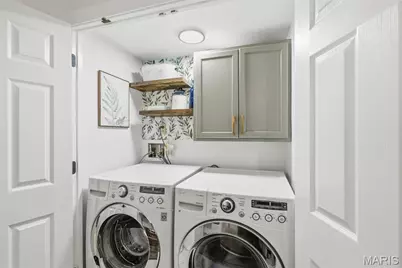 6318 Sprig Oak Court, Saint Louis, MO 63128 - Photo 11