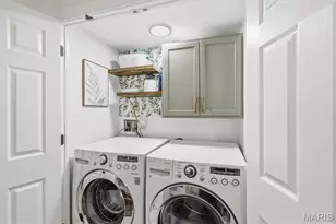 6318 Sprig Oak Ct, Saint Louis, MO 63128 - Photo 11