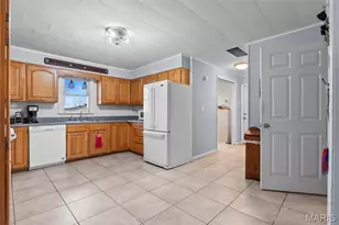 410 Hux St, Sikeston, MO 63801 - Photo 13