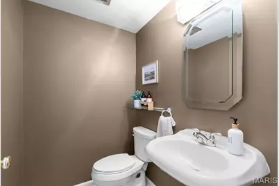 7441 Kingsbury Boulevard, Saint Louis, MO 63130 - Photo 15