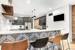 2853 S 18th St, Saint Louis, MO 63118 - Photo 9