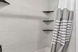 239 E Skyline Dr, Ballwin, MO 63011 - Photo 17