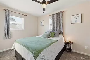 239 E Skyline Dr, Ballwin, MO 63011 - Photo 13