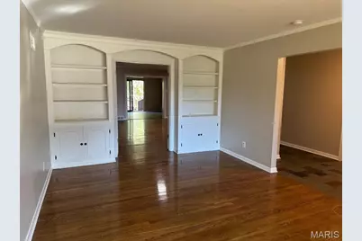 7 Dana Drive, Florissant, MO 63033 - Photo 11