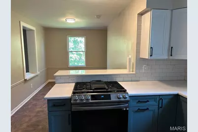 7 Dana Drive, Florissant, MO 63033 - Photo 15