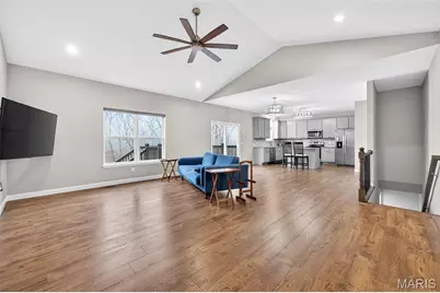 300 Shumard Oak Drive, Troy, MO 63379 - Photo 5