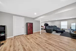 300 Shumard Oak Dr, Troy, MO 63379 - Photo 27