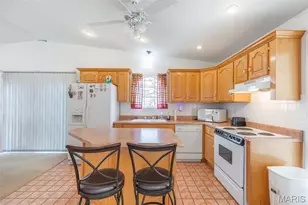 383 Red Robin, Poplar Bluff, MO 63901 - Photo 7