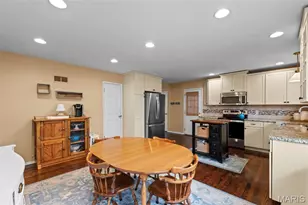 6121 Savio Dr, Affton, MO 63123 - Photo 7