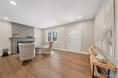 10235 Thorpe Avenue, Overland, MO 63114 - Photo 3