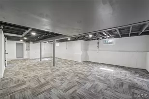 10235 Thorpe Ave, Overland, MO 63114 - Photo 25