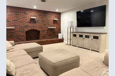 605 S Jefferson Avenue, Union, MO 63084 - Photo 5