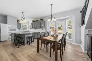 725 Whispering Forest Dr, Ballwin, MO 63021 - Photo 15