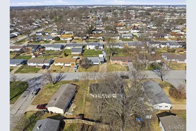 12 Saint Catherine Drive, Saint Peters, MO 63376 - Photo 33