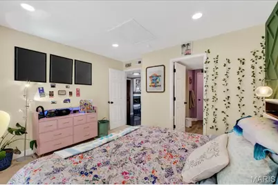 1500 Surrey Lane #D, Saint Charles, MO 63304 - Photo 11