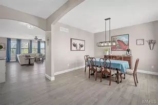 697 Luxembourg Gardens Ct, Wentzville, MO 63385 - Photo 5