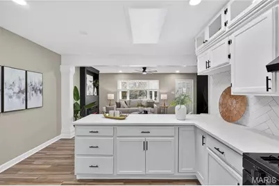 3902 Jane Avenue, Saint Ann, MO 63074 - Photo 9
