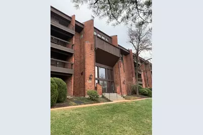 539 Coeur De Royale Drive #204, Creve Coeur, MO 63141 - Photo 1