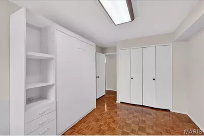 539 Coeur De Royale Drive #204, Creve Coeur, MO 63141 - Photo 17