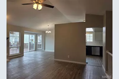 2115 Riding Spur Drive, Maryland Heights, MO 63146 - Photo 5