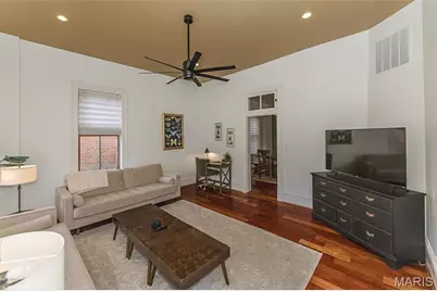 1411 N 2nd Street, Saint Charles, MO 63301 - Photo 7