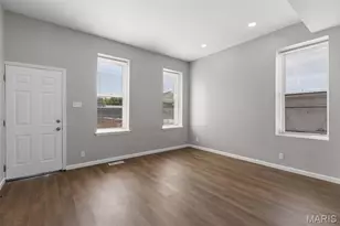 2336 Russell Blvd, Saint Louis, MO 63104 - Photo 17