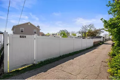 6221 Hancock Avenue, Saint Louis, MO 63139 - Photo 41