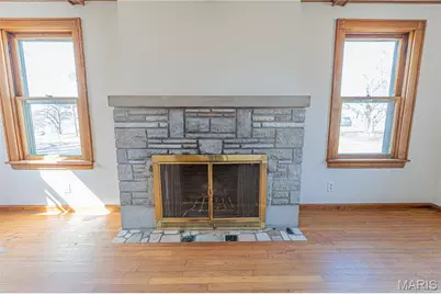 3706 Midview Avenue, Bridgeton, MO 63044 - Photo 9