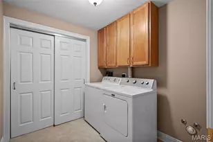 125 E Clinton Pl, Kirkwood, MO 63122 - Photo 31