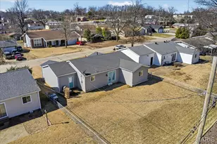 909 Townhouse Ln, Hazelwood, MO 63042 - Photo 37