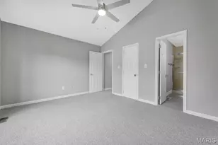 2001 King Arthur Ct, Saint Louis, MO 63146 - Photo 17