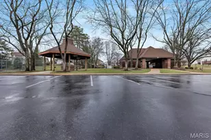 2001 King Arthur Ct, Saint Louis, MO 63146 - Photo 25