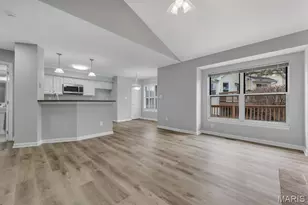 2001 King Arthur Ct, Saint Louis, MO 63146 - Photo 5