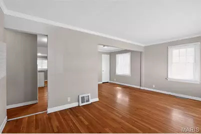 10436 Ewell Drive, Saint Louis, MO 63137 - Photo 7