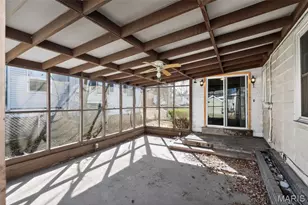 10436 Ewell Dr, Saint Louis, MO 63137 - Photo 25