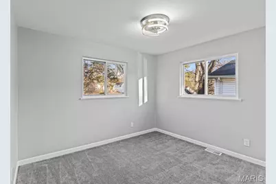 10452 Count Drive, Saint Louis, MO 63136 - Photo 11