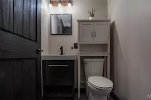 10 Four Winds Dr, Saint Peters, MO 63376 - Photo 25