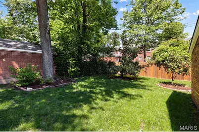 8009 Teasdale Avenue, University City, MO 63130 - Photo 33