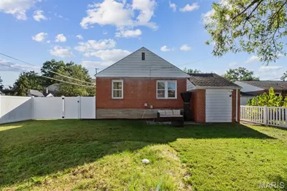 2301 Hilton Avenue, Brentwood, MO 63144 - Photo 31