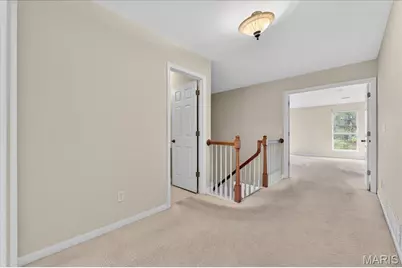 16816 Chesterfield Bluffs Circle, Chesterfield, MO 63005 - Photo 33