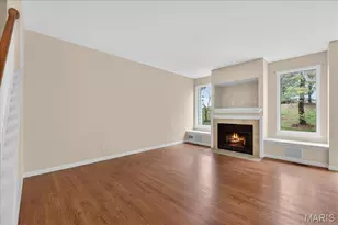 16816 Chesterfield Bluffs Cir, Chesterfield, MO 63005 - Photo 9