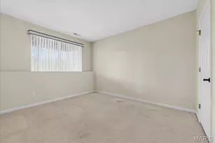 16816 Chesterfield Bluffs Cir, Chesterfield, MO 63005 - Photo 25